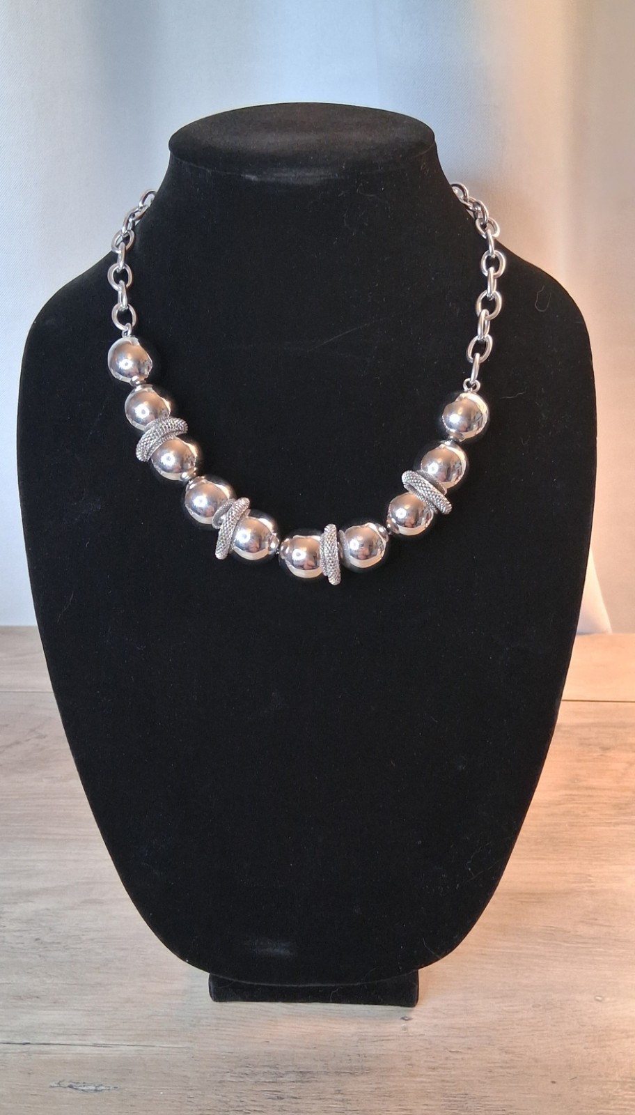 Silver Tone Beaded Cable Chain Necklace Adjustable 18-24in Lobster Clasp