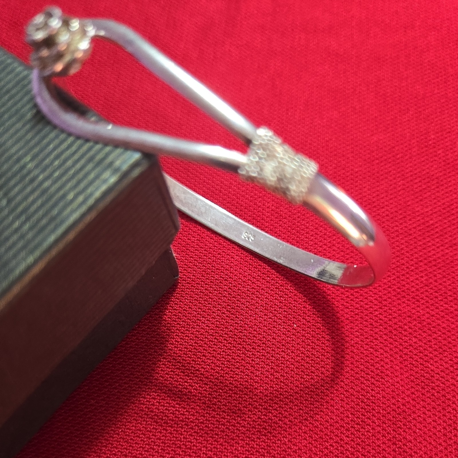 Sterling Silver 925 With Cute Flower Hook Bangle Bracelet Size 7