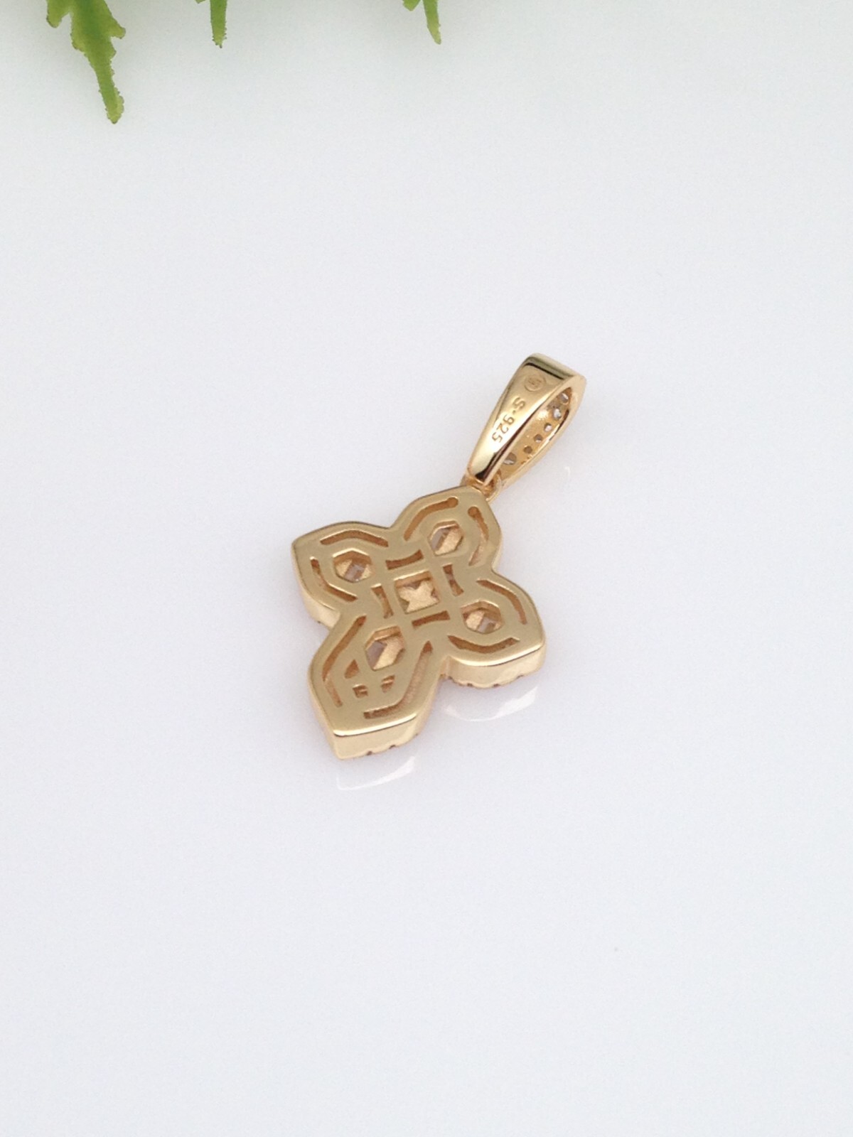 925 Sterling Silver Clover Cross Baguette CZ Gold Pendant Women 17mm0.67″/28mm