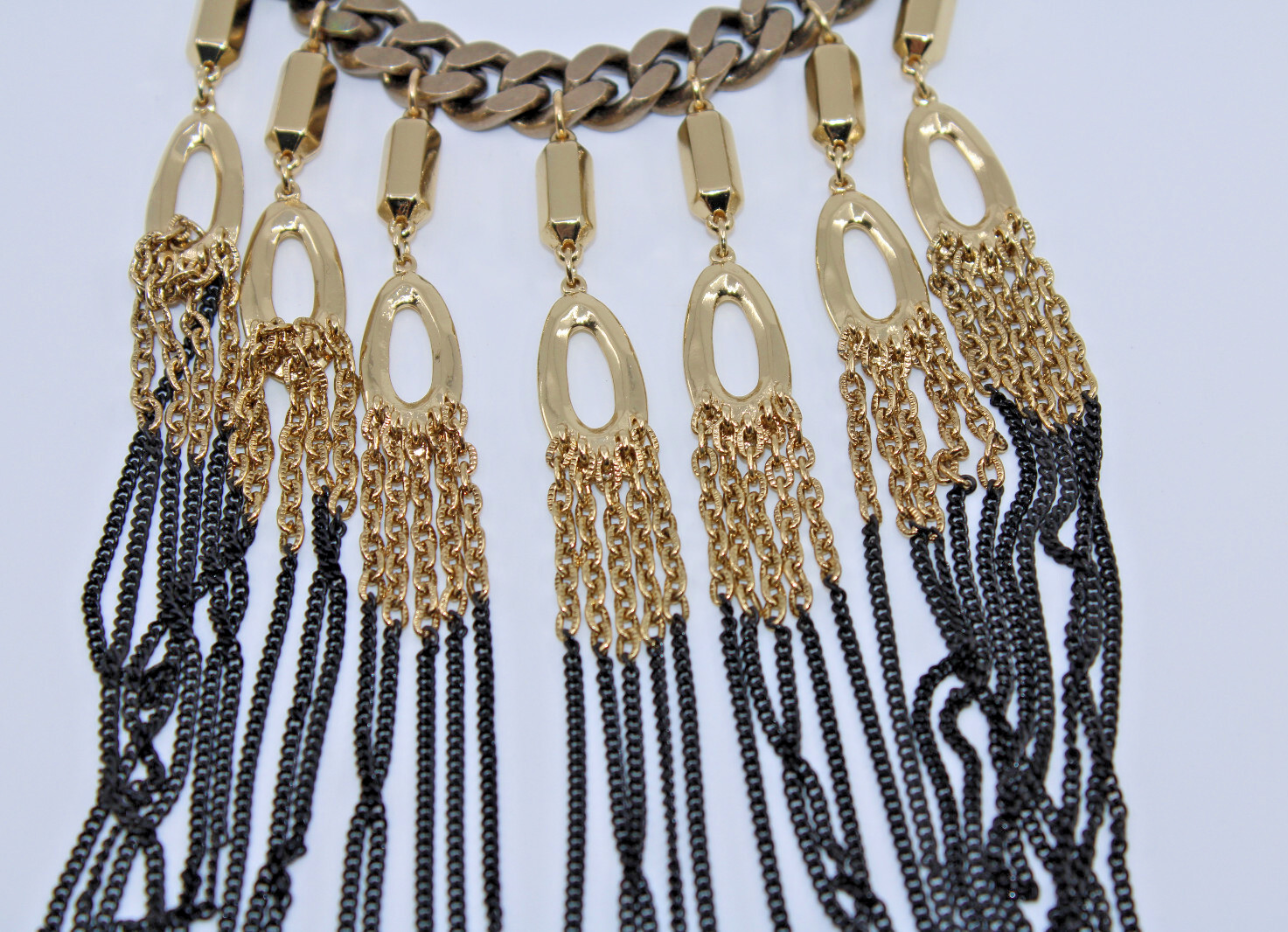 A5 Flawless STELLA & DOT Mixed Metal Multi Strand Chain Gold Black Necklace