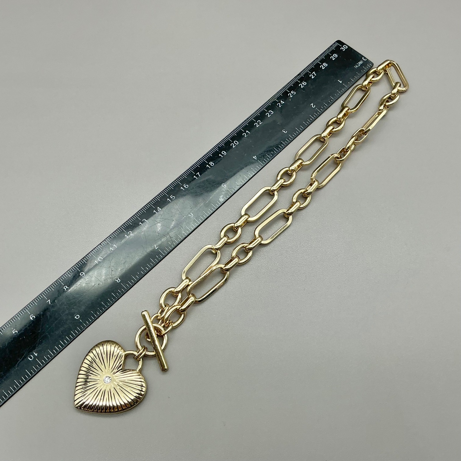 Gold Tone Heart Pendant Paperclip Chain Toggle Necklace Rhinestone 18-20in