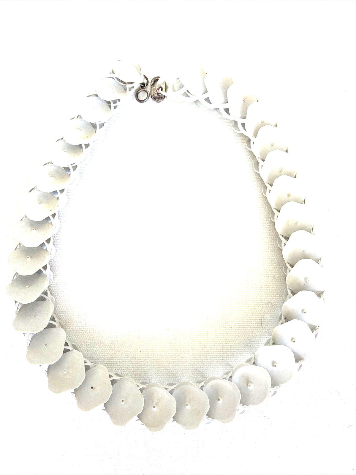 Necklace by Cherry Boonyapan from Spreeglanz, Berlin, Germany