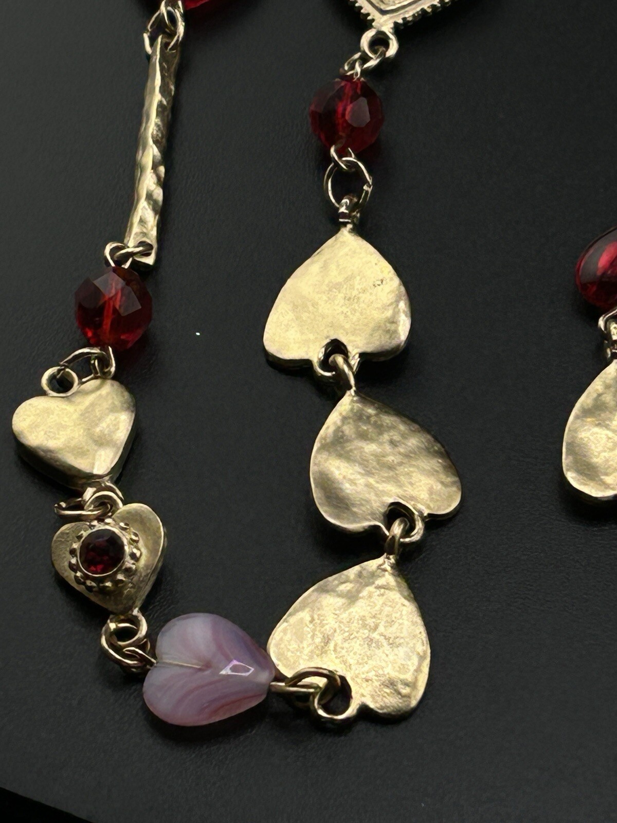 New Hearts Red and Pink Gold Toned Necklace