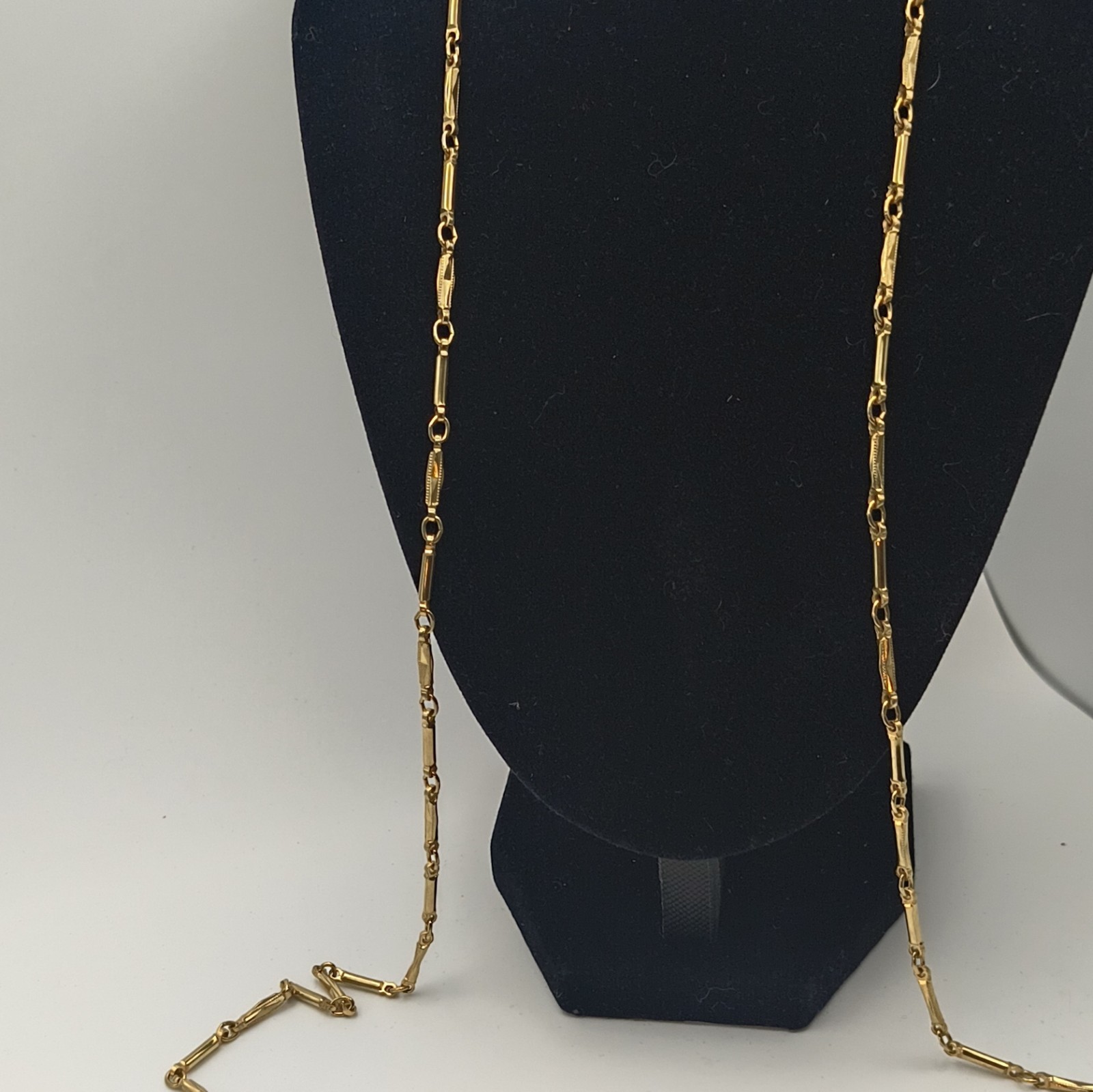 Gold Tone Bar Link Chain Necklace No Stone Spring Ring Clasp Heavy Made Nicely