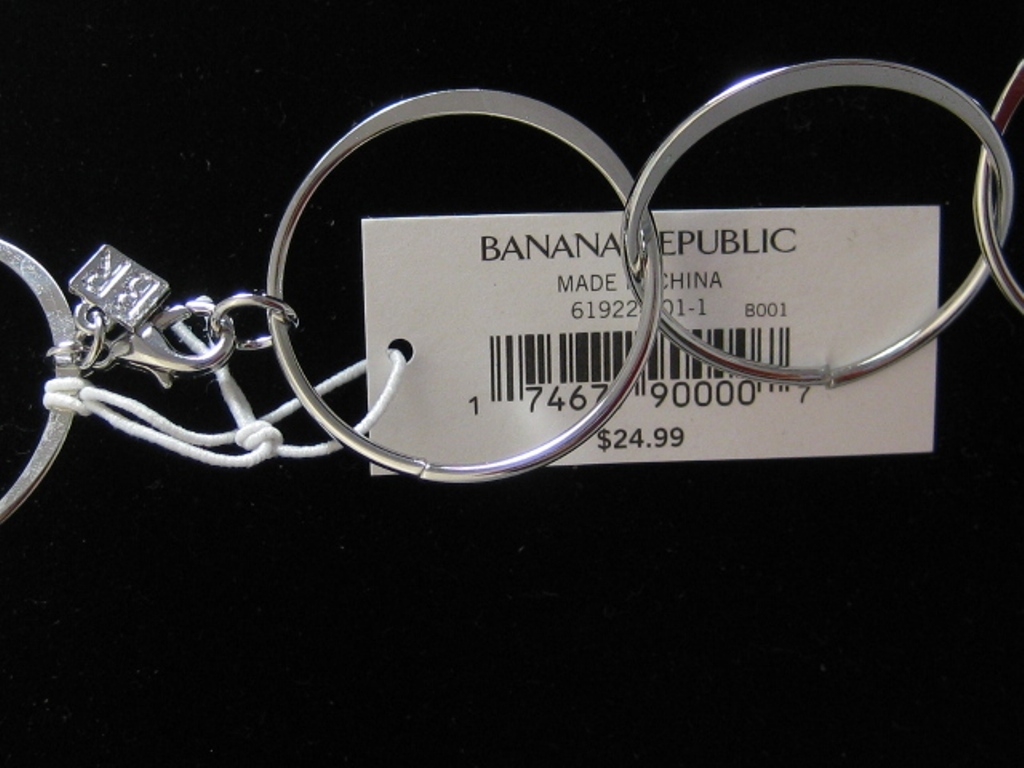 Fabulous Brand New 33″ Long Silver Hoop Necklace from Banana Republic #N2488