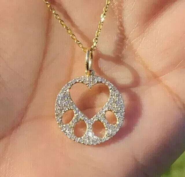 1Ct Round Cut Simulated Diamond Lovely Paw Shape Pendant 14K Yellow Gold Plated