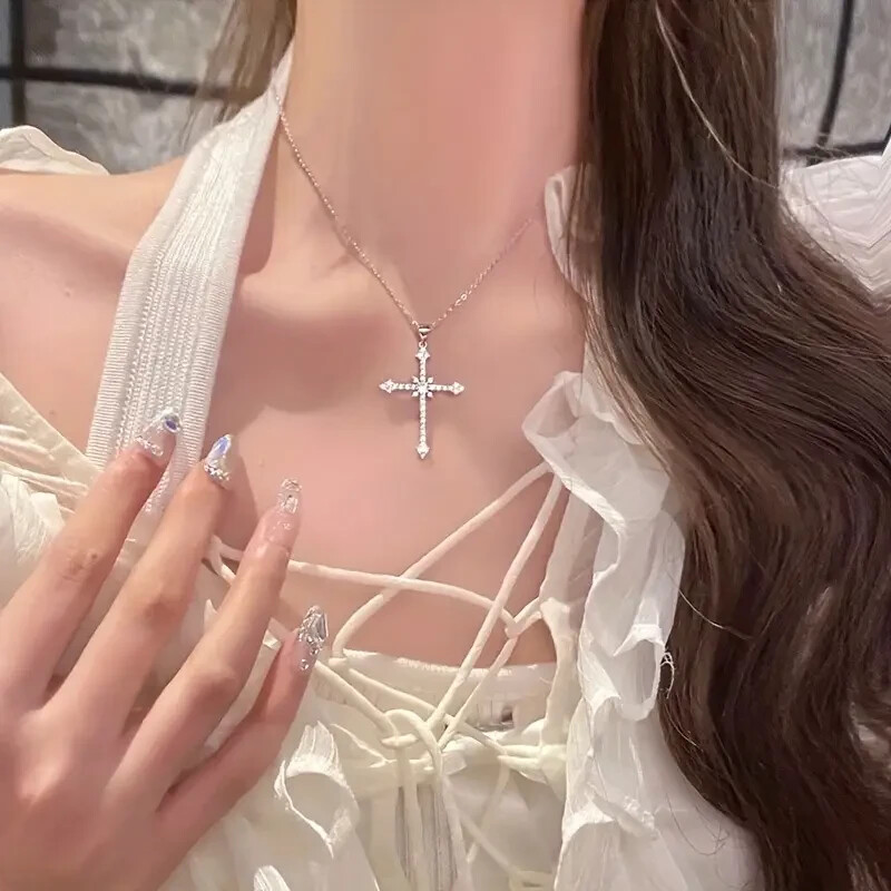 Charming Women’s Crystal Zirconia Cross Pendant Necklace – Ideal for Women