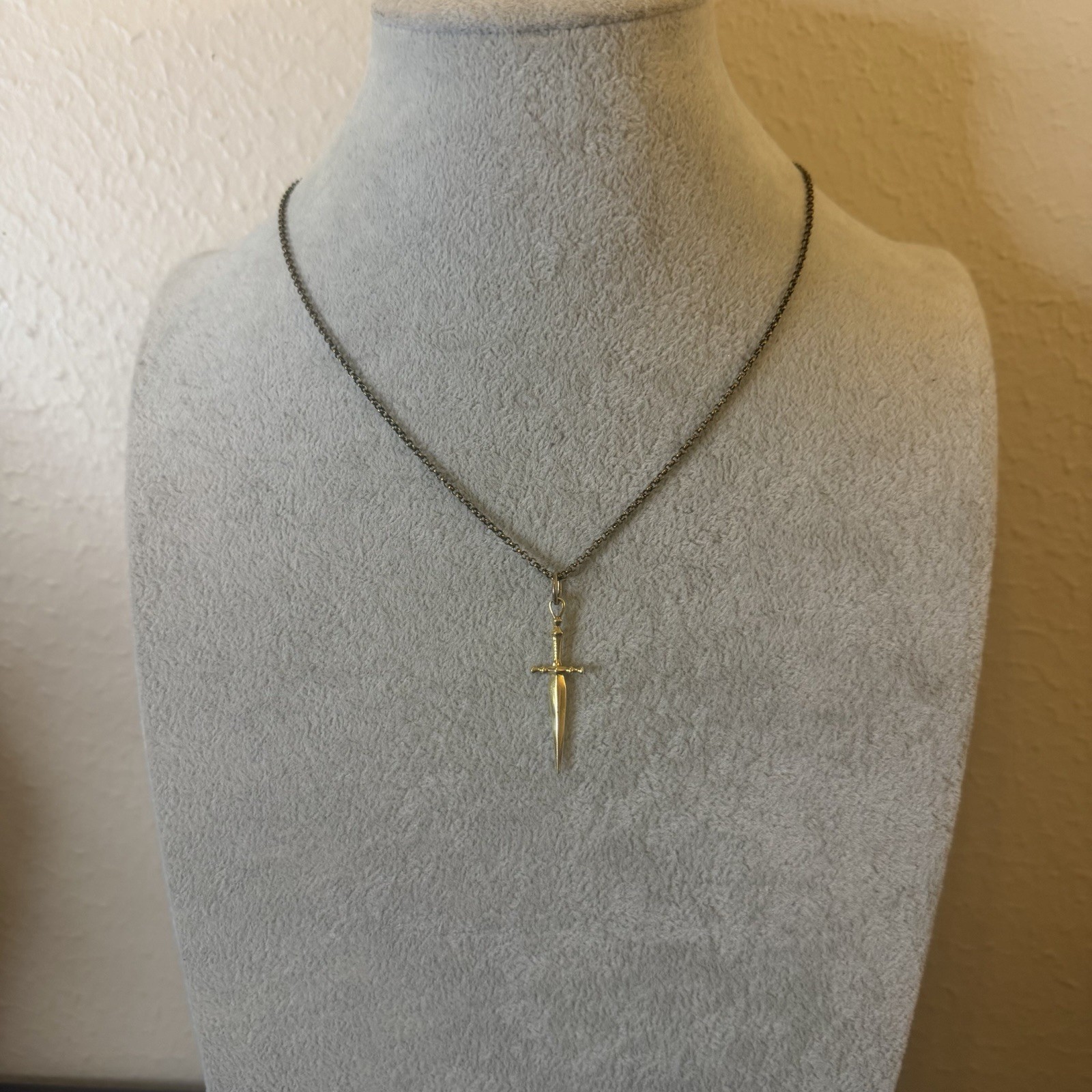 Cival Collective Nightthorn Dagger Necklace Brass Sword Pendant Flawless Cond!