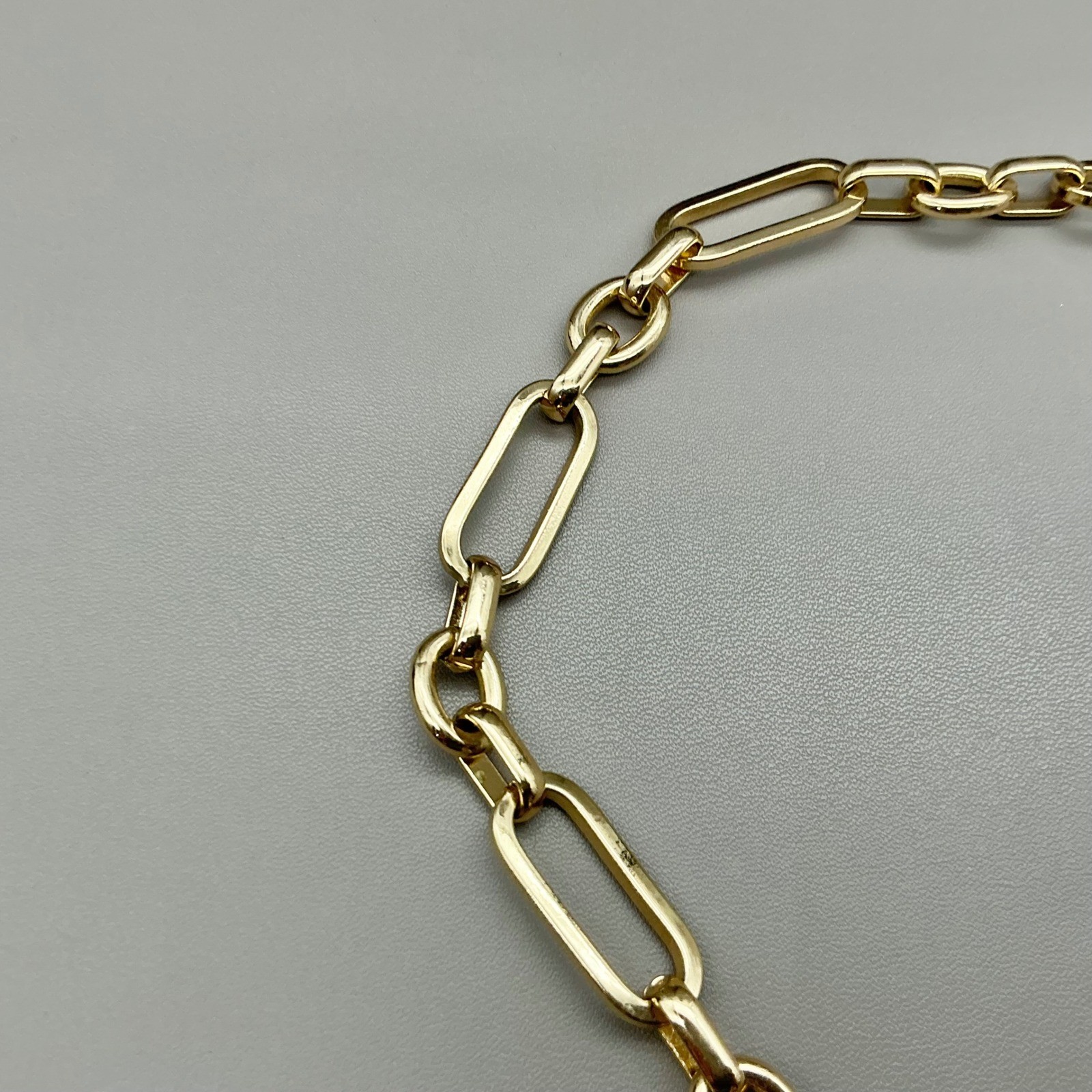 Gold Tone Heart Pendant Paperclip Chain Toggle Necklace Rhinestone 18-20in