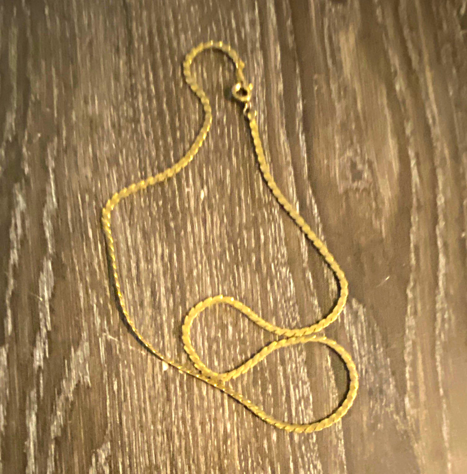 Gold Tone Metal Rope Chain Necklace w/ Spring Ring Clasp, No Stone, 0 Gems