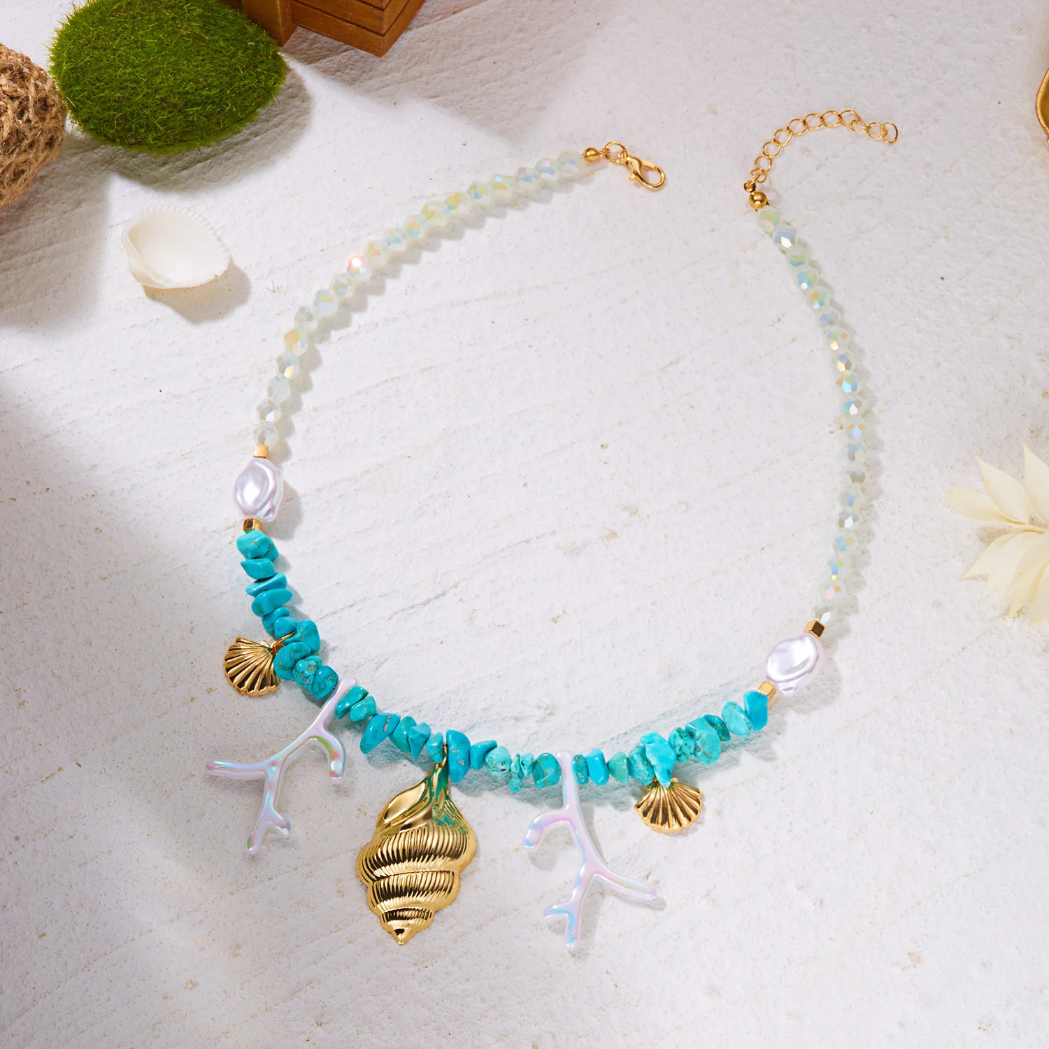 Bohemian Blue Irregular Stone Beaded Choker for Women Exaggerated Conch Coral Pe