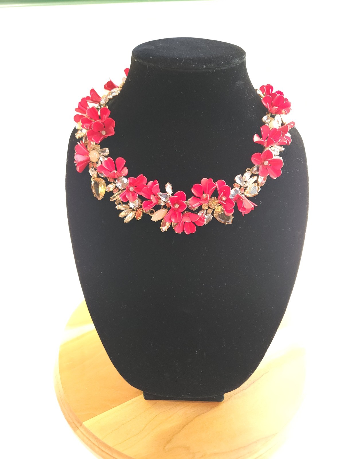 J.CREW Signed Red Flower Collar Statement Necklace Crystal Rhinestone Lobster