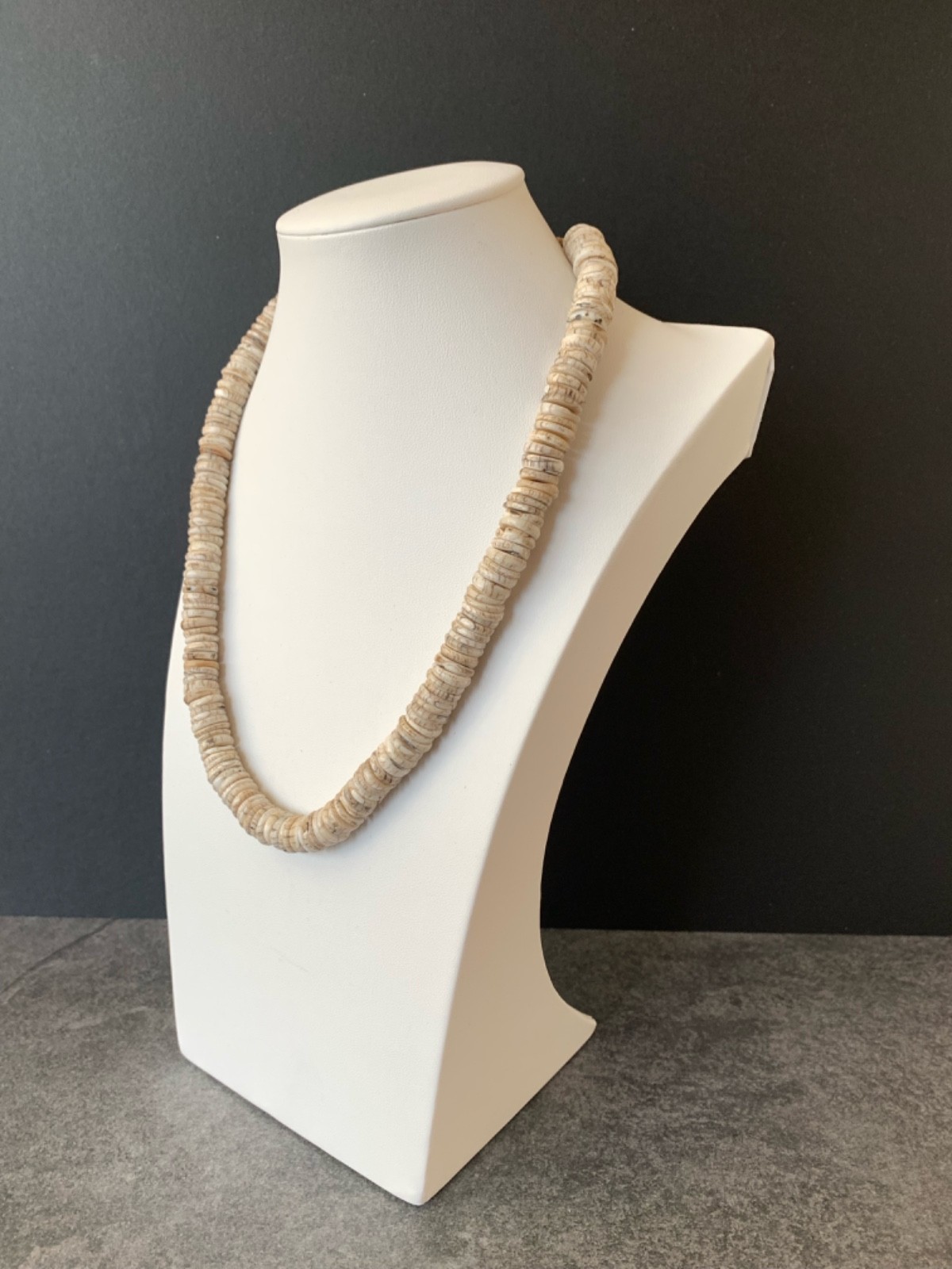 Rare Naga Conch Shell Shank Bead 13-17mm, 21″ Necklace 77