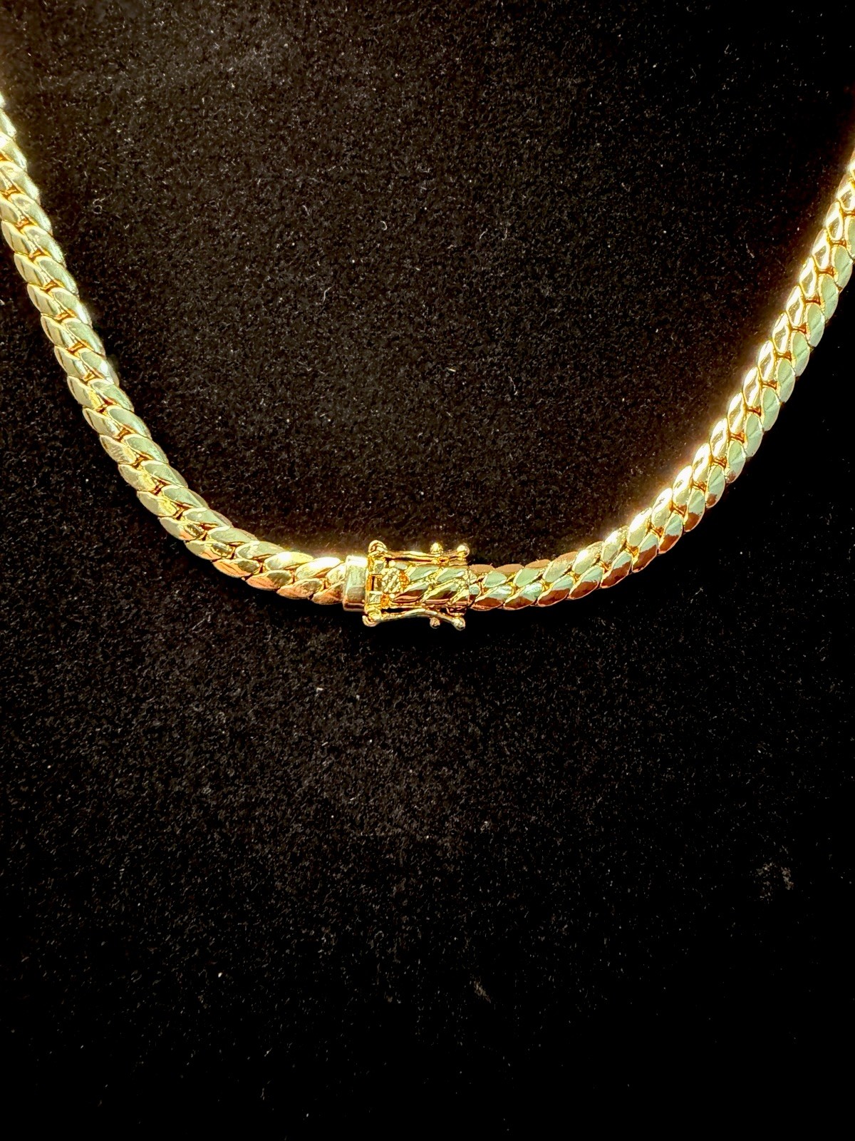 Miami Cuban 30in 6MM 14K Gold Filled Necklace W/Box Lock. BRAND NEW