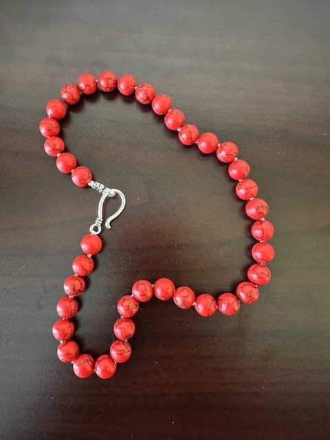 Red Turquoise Round 10mm Gemstone Beads 17″ Beautiful Bright Necklace.