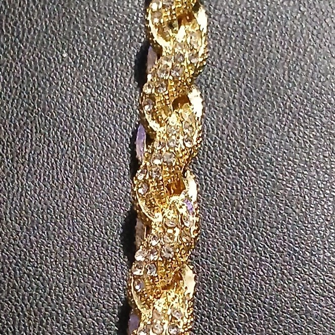 Golden twisted rope icee chain