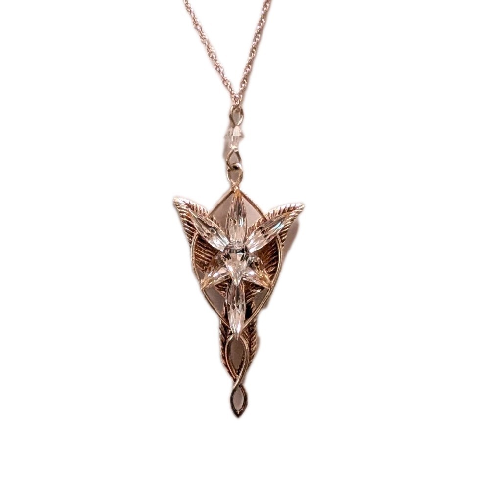 The Noble Collection Arwen Evenstar Pendant – Lord of the Rings