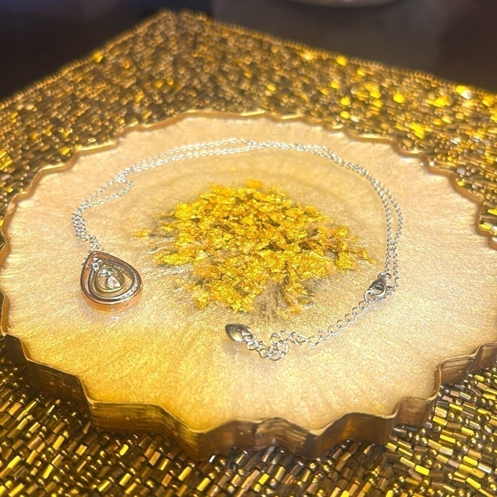 NEW fine jewelry Live Love and Hope tri color floating necklace