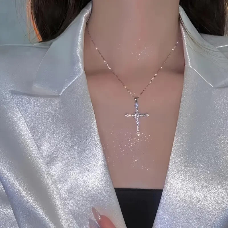 Charming Women’s Crystal Zirconia Cross Pendant Necklace – Ideal for Women