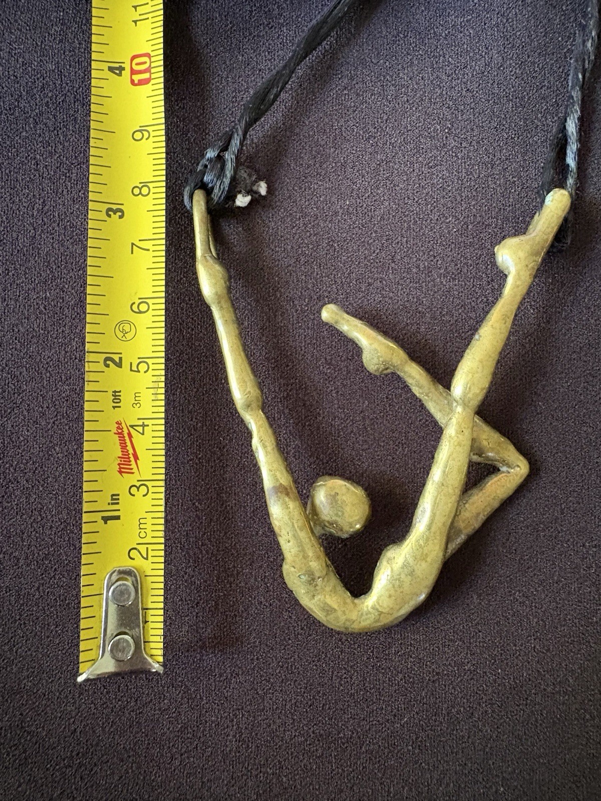 VINTAGE BRASS NUDE DANCER ACROBAT PENDANT ARTISAN BRUTALIST ROPE NECKLACE
