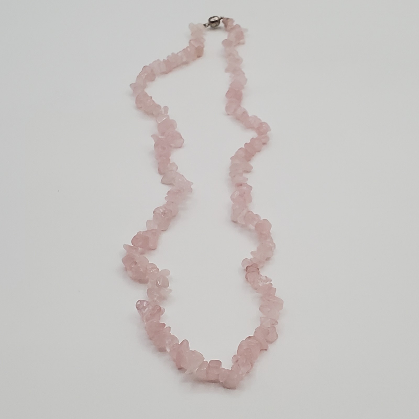 Rose Quartz Gemstone Chip Bead Necklace 23in Pale Pink Stones Magnetic Clasp VTG