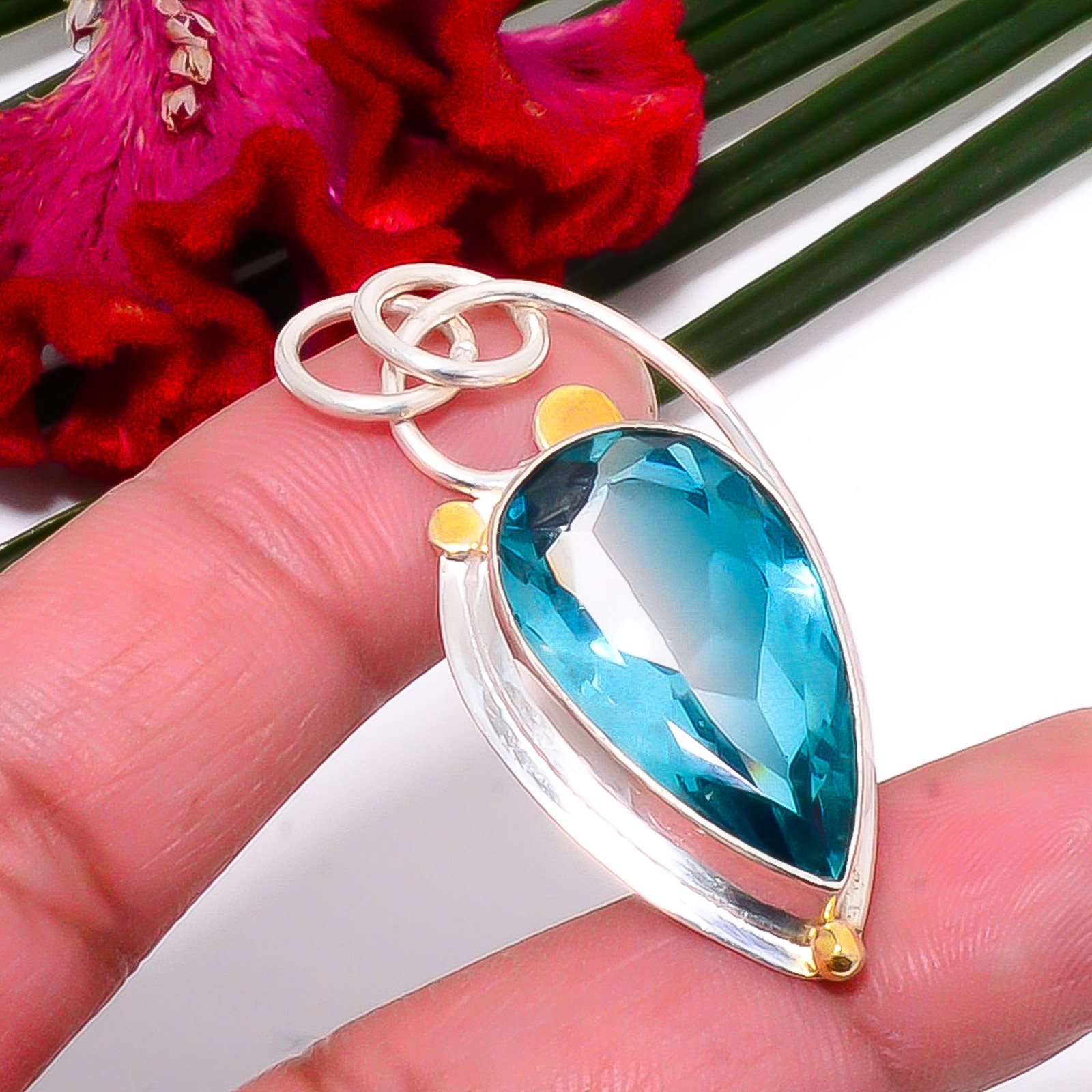 Bi-Colour Blue Topaz 925 Sterling Silver Two Tone Pendant 1.95″ Sk50, Christmas