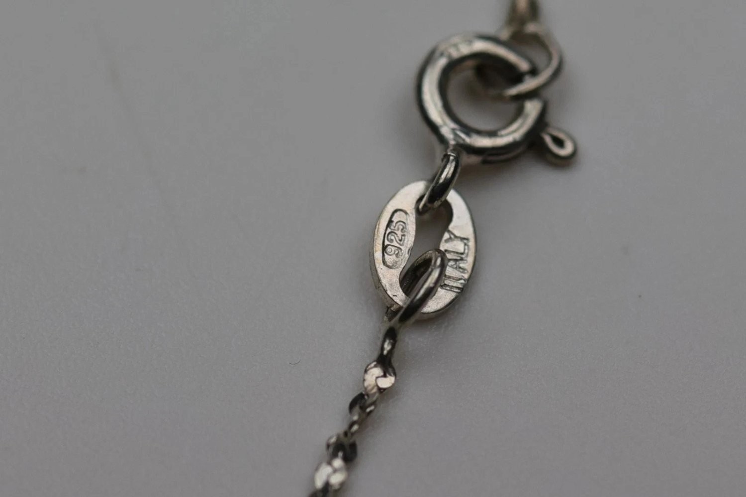 Vintage Italy 925 Sterling Silver Ball Pendant Necklace 18 Inch Sparkle Chain
