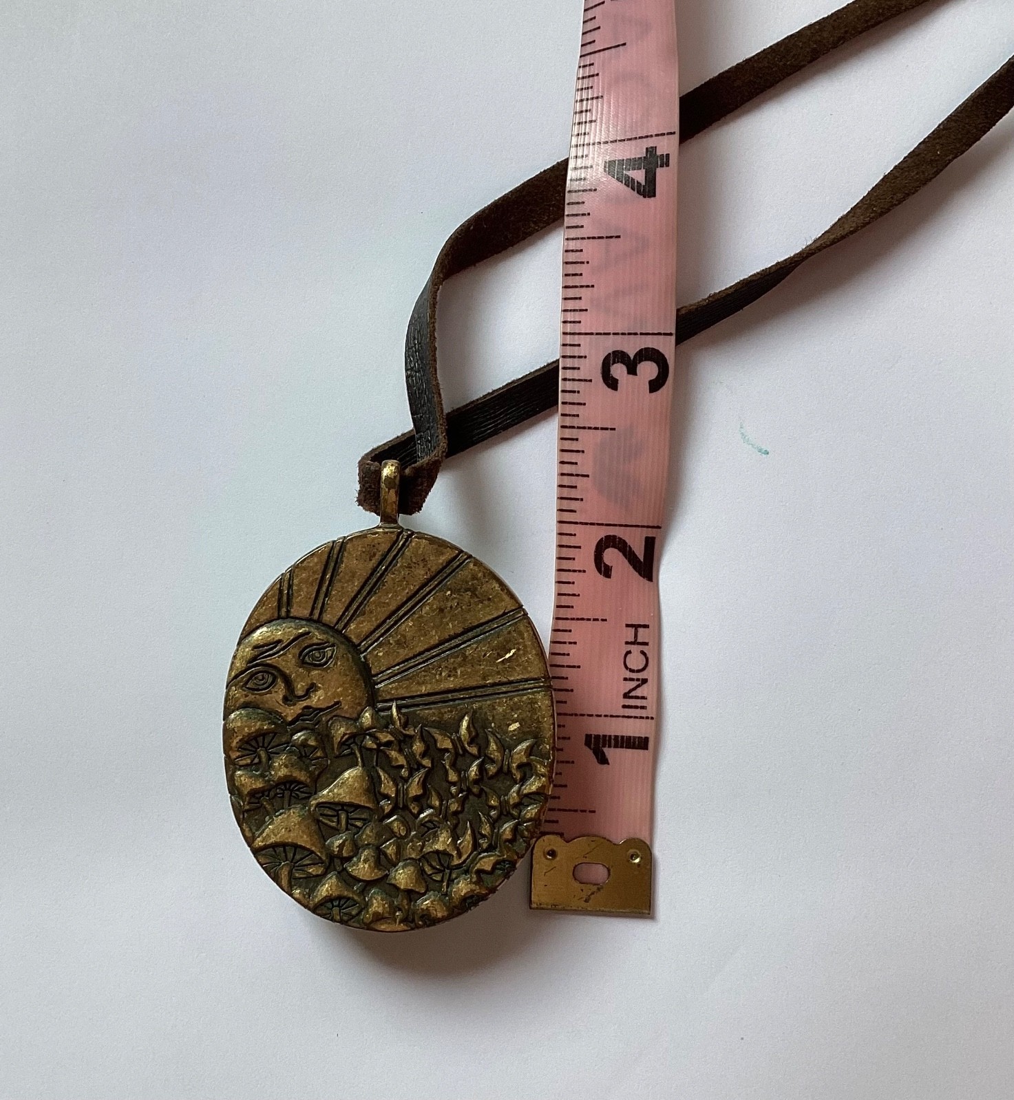 Guess Brand Reversible Pendant Necklace Boho Hippie Mushrooms and Sun