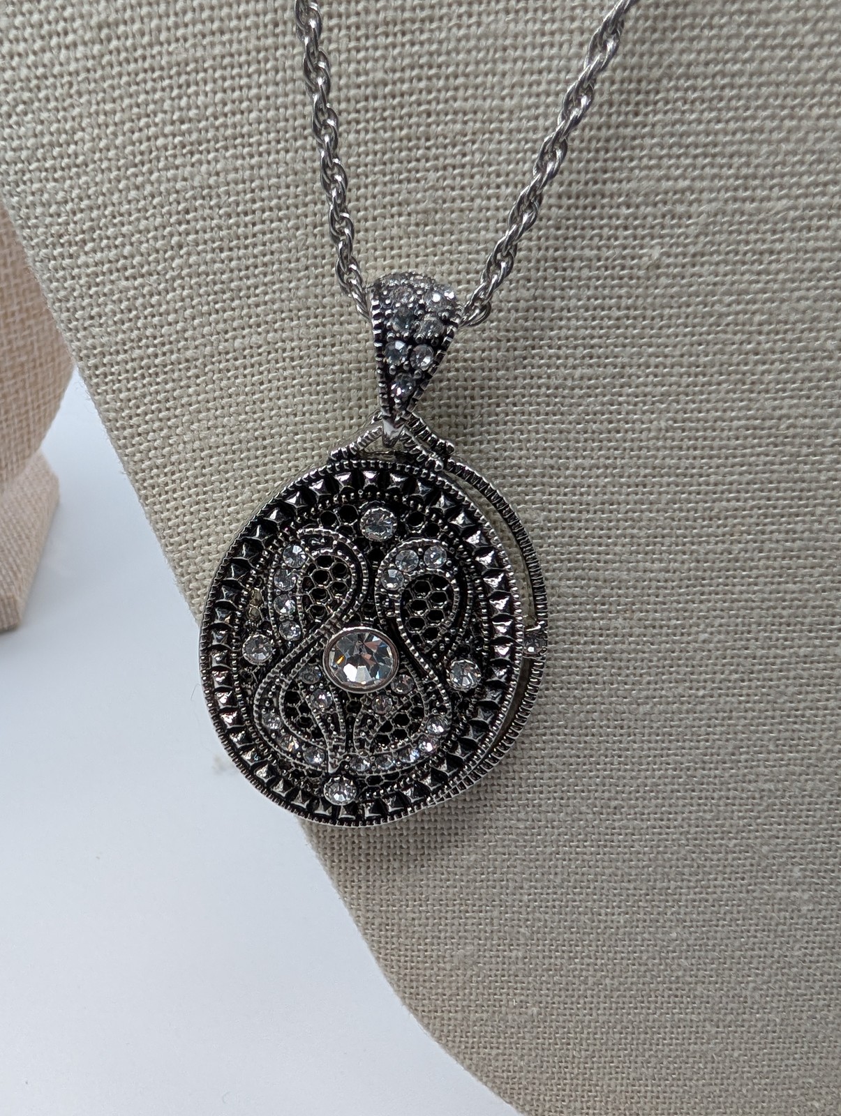 Lia Sophia Fashion Necklace Lot Set of 3 Silver Tone Rope Chain Locket Choker