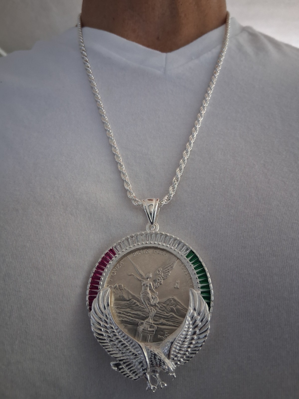 cadena bizel aguila y moneda 1 OZ plata 925 83 gramos 24″ larga 3.4mm plata MX