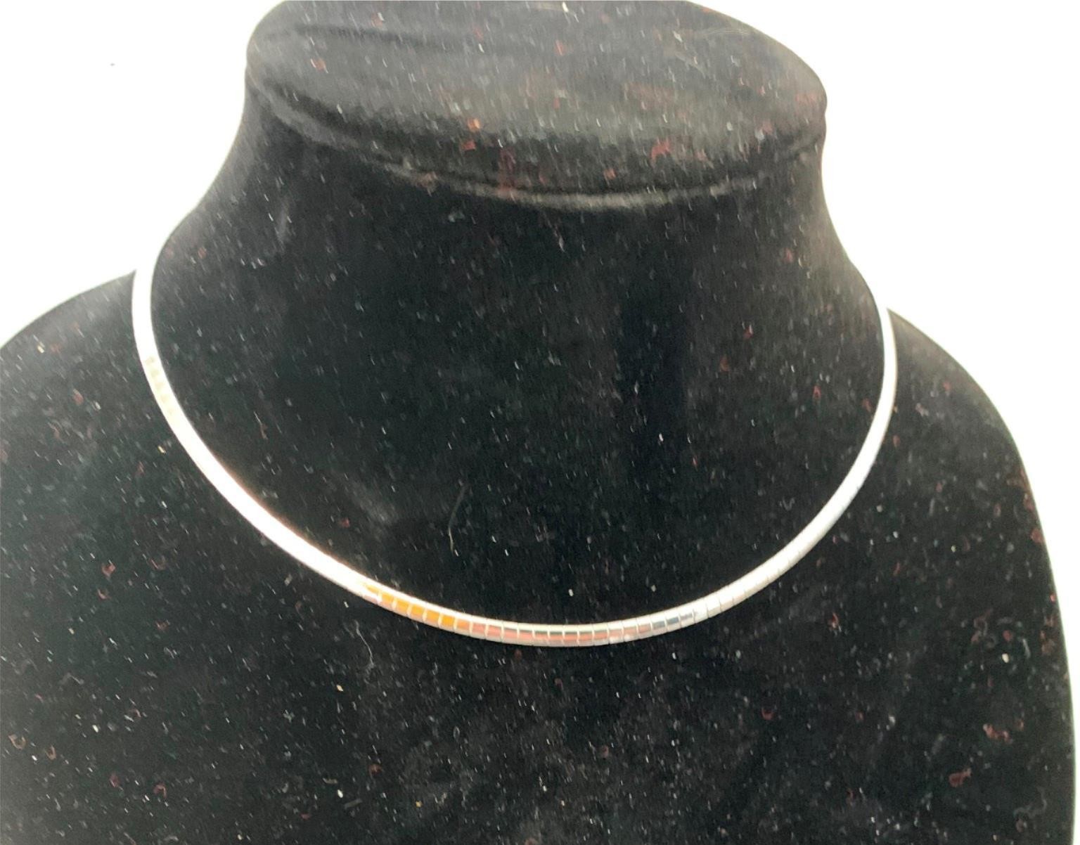 18-20 INCH 3MM STAINLESS STEEL SILVER DOMED OMEGA WITH LOBSTER CLAW CLASP