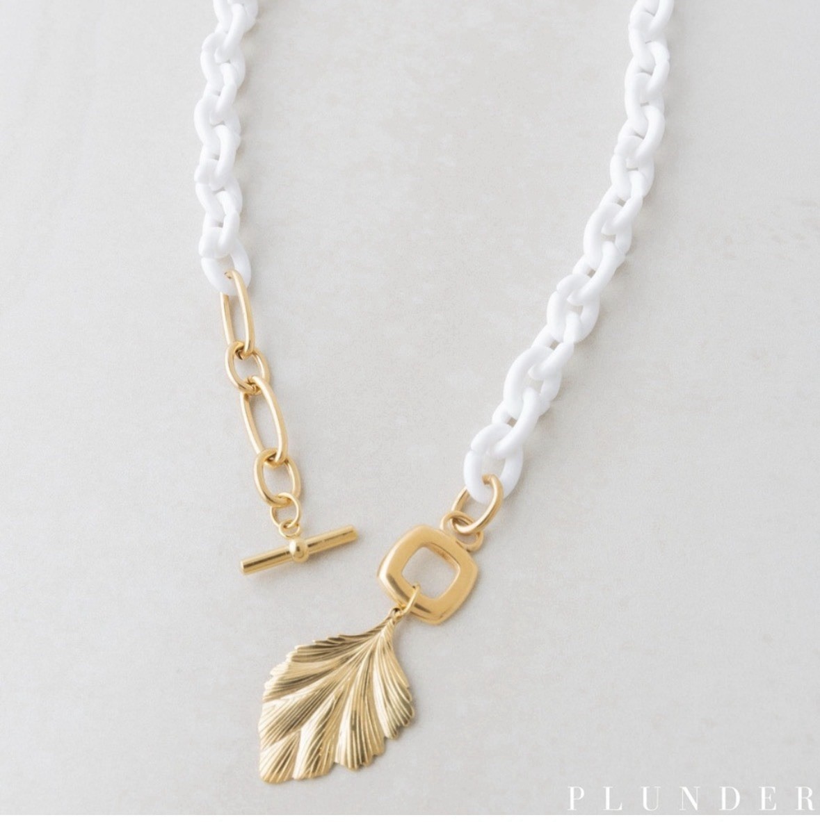 Plunder Talia Necklace 18K Gold Plated White Acrylic Link Chain Leaf Charm 20″