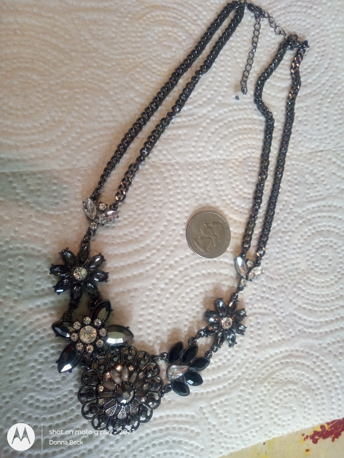 Very Beautiful Flower Statement necklace Rhinestones 17-20 inch Costume Jewelry