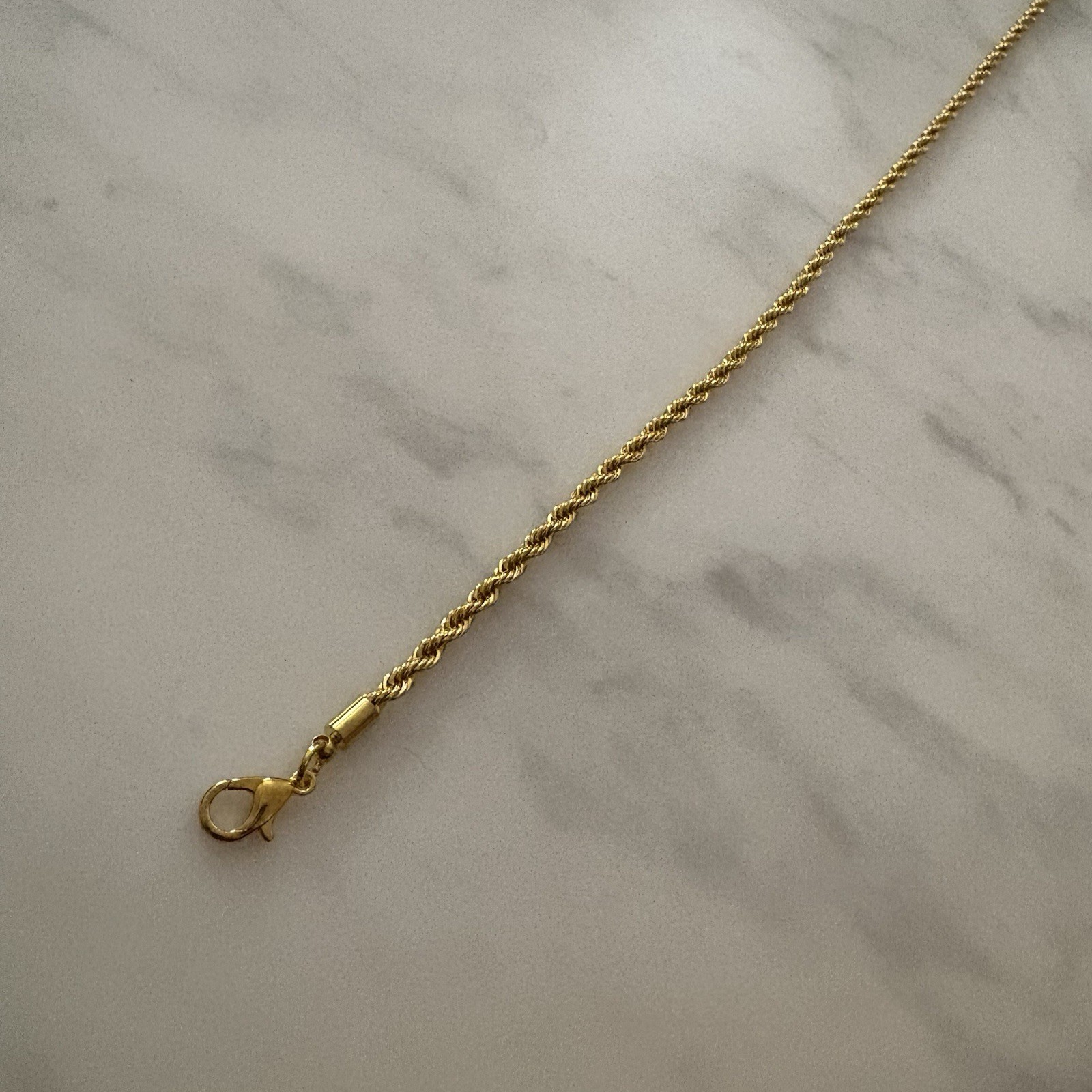 Urban Outfitters NWT Gold Twist Rope Chain Necklace One Size Unisex