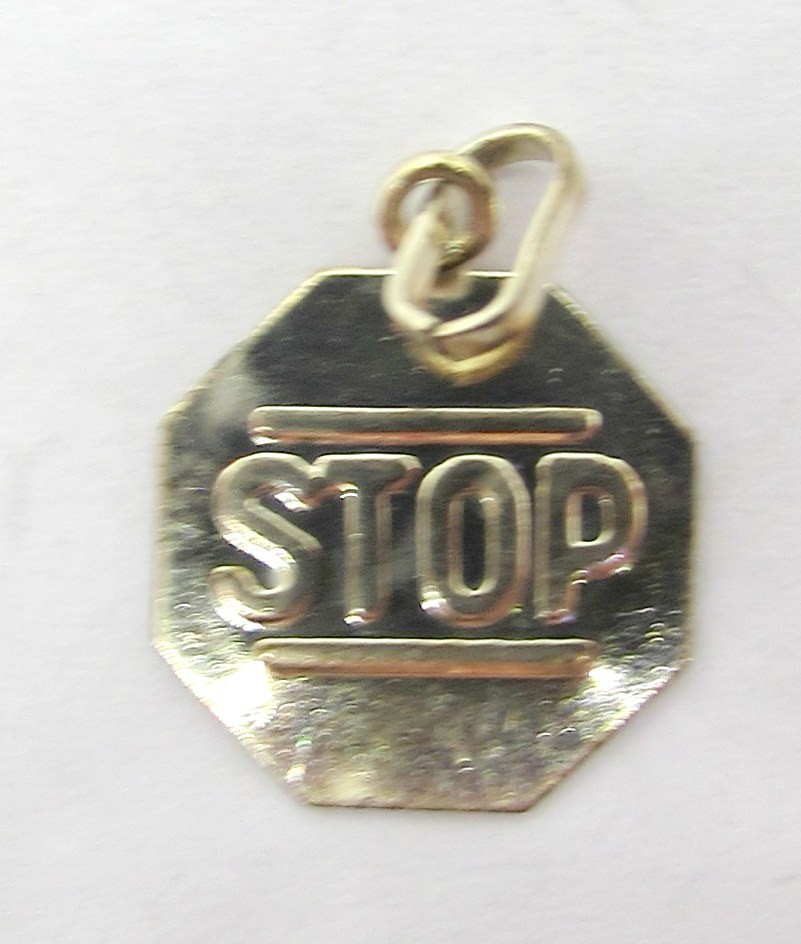 YELLOW GOLD FILLED STOP SIGN PENDANT OR CHARM 17X11MM ~ 0.1G