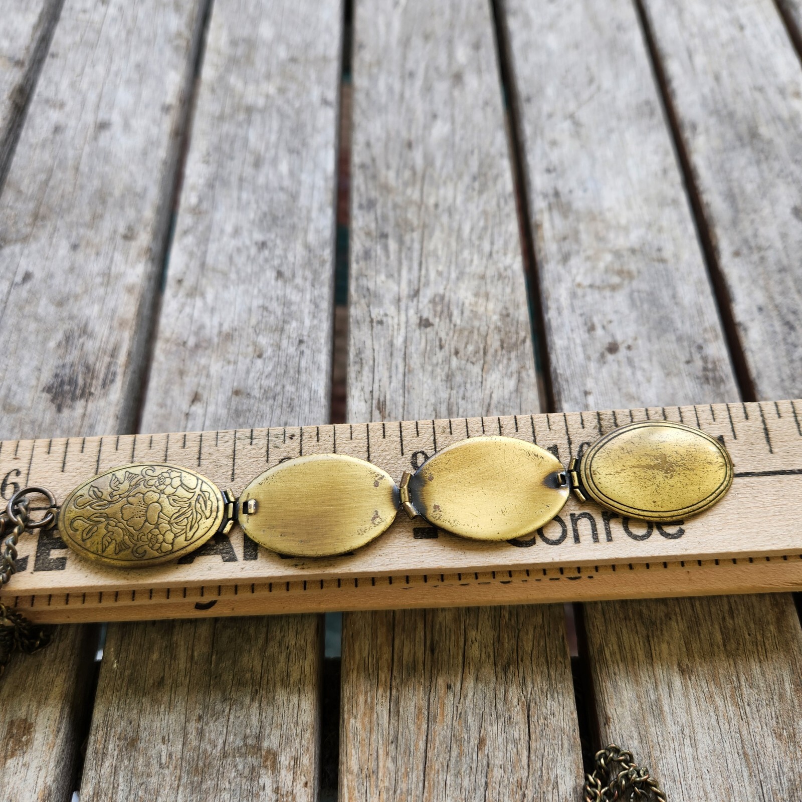 Family 4x Photo Locket Necklace – Long Chain