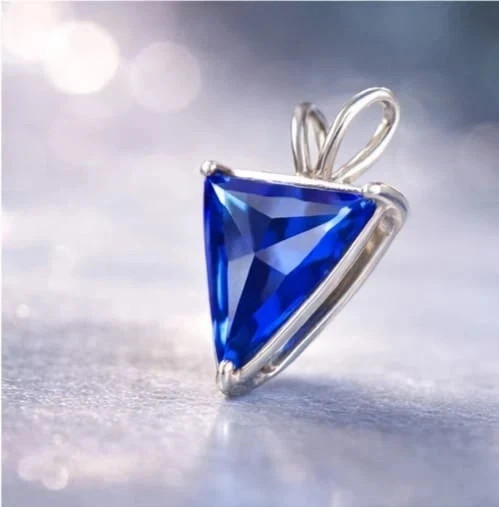 19.05 Ct Flawless Blue Color Sapphire Trillion 925 Solid Silver Pendant Gemstone