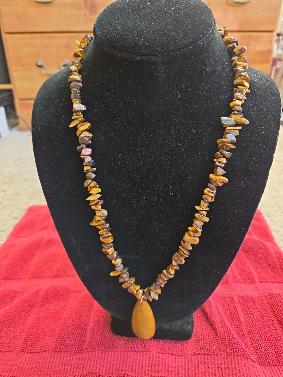 Tiger’s Eye Chip Beaded Necklace Brown Stone Strand 22 in Plus 2 in. Pendant