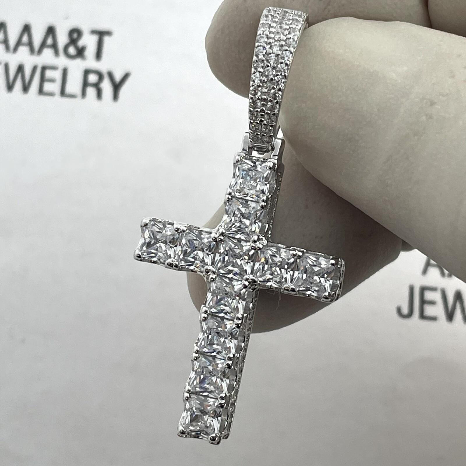 925 Solid Sterling Silver Cubic Zirconia Cross Pendant