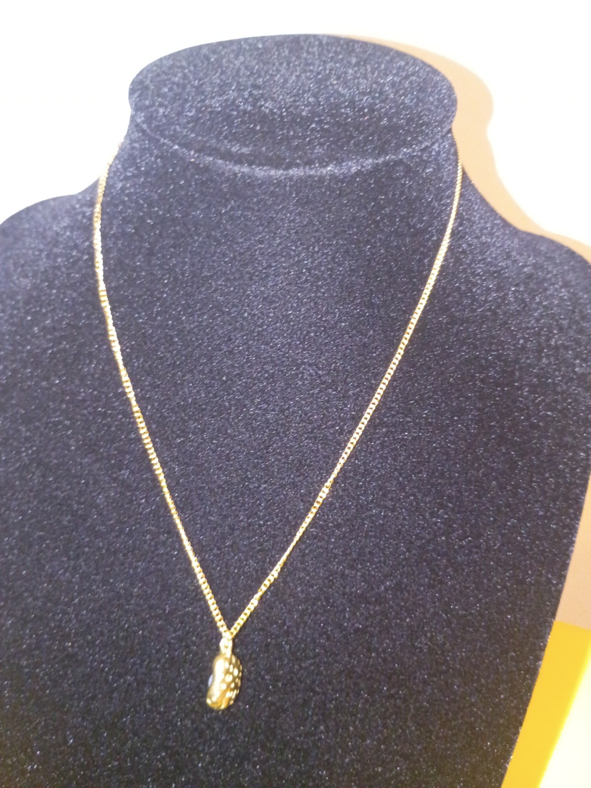 Gold Tone Cable Chain Necklace Oval Colorless Crystal Bezel Pendant Charm