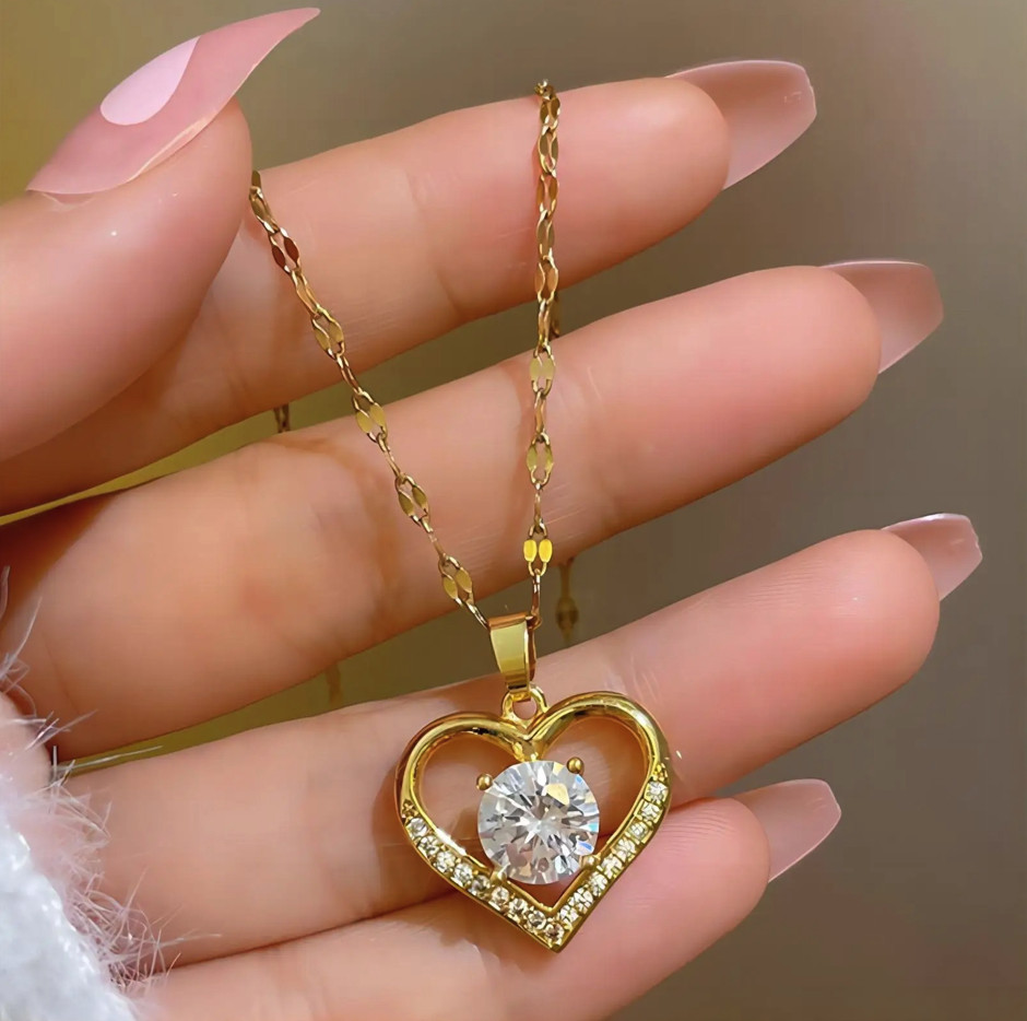 1pc Heart Zirconia Necklace Gold Color Stainless Steel O-Chain – NEW