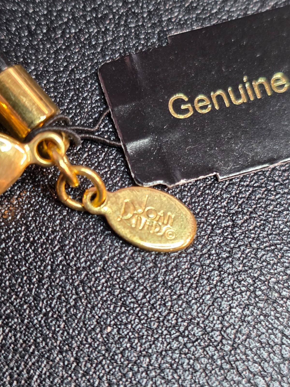 NWT Joan Rivers Large Gold Tone Medallion on Leather Cord Necklace 21 Inch