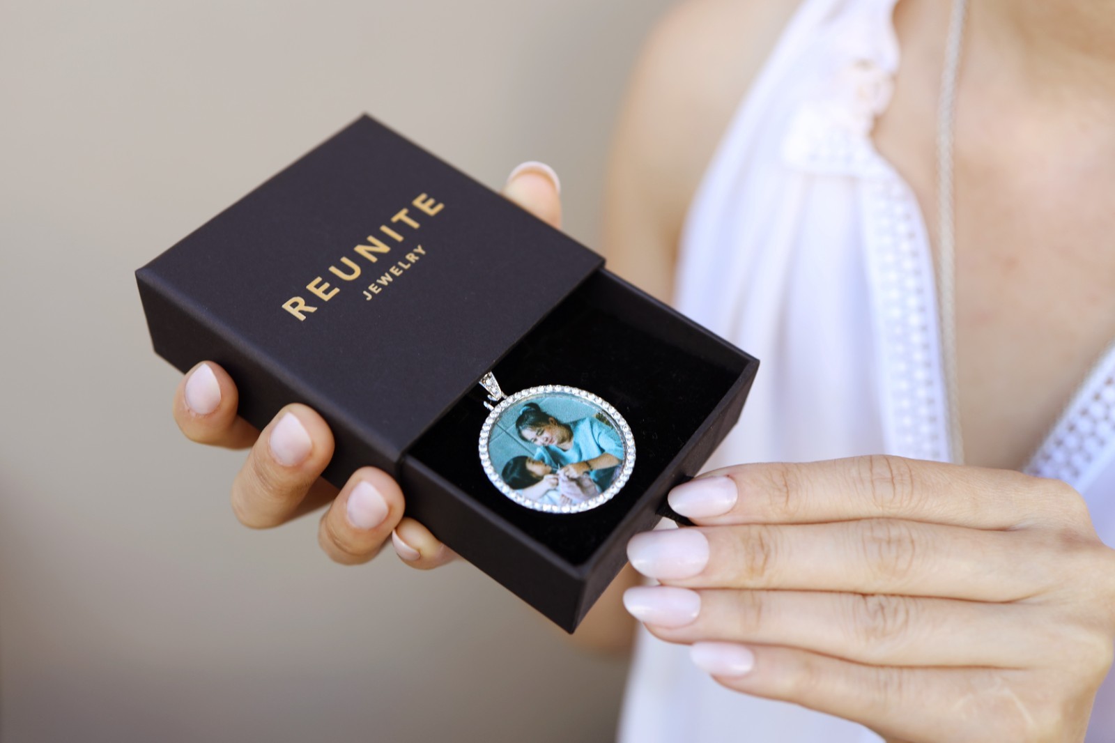 Personalized Picture Necklace, Custom Photo Necklace, Photo Pendant, Photo Jewel