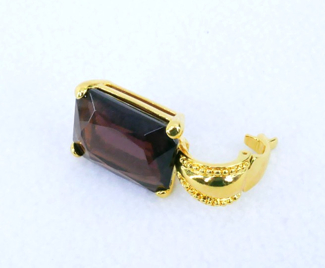 JOAN RiVERS GLAM LARGE FACETED EMERALD CUT AMETHYST GLASS PENDANT 36″ NECKLACE