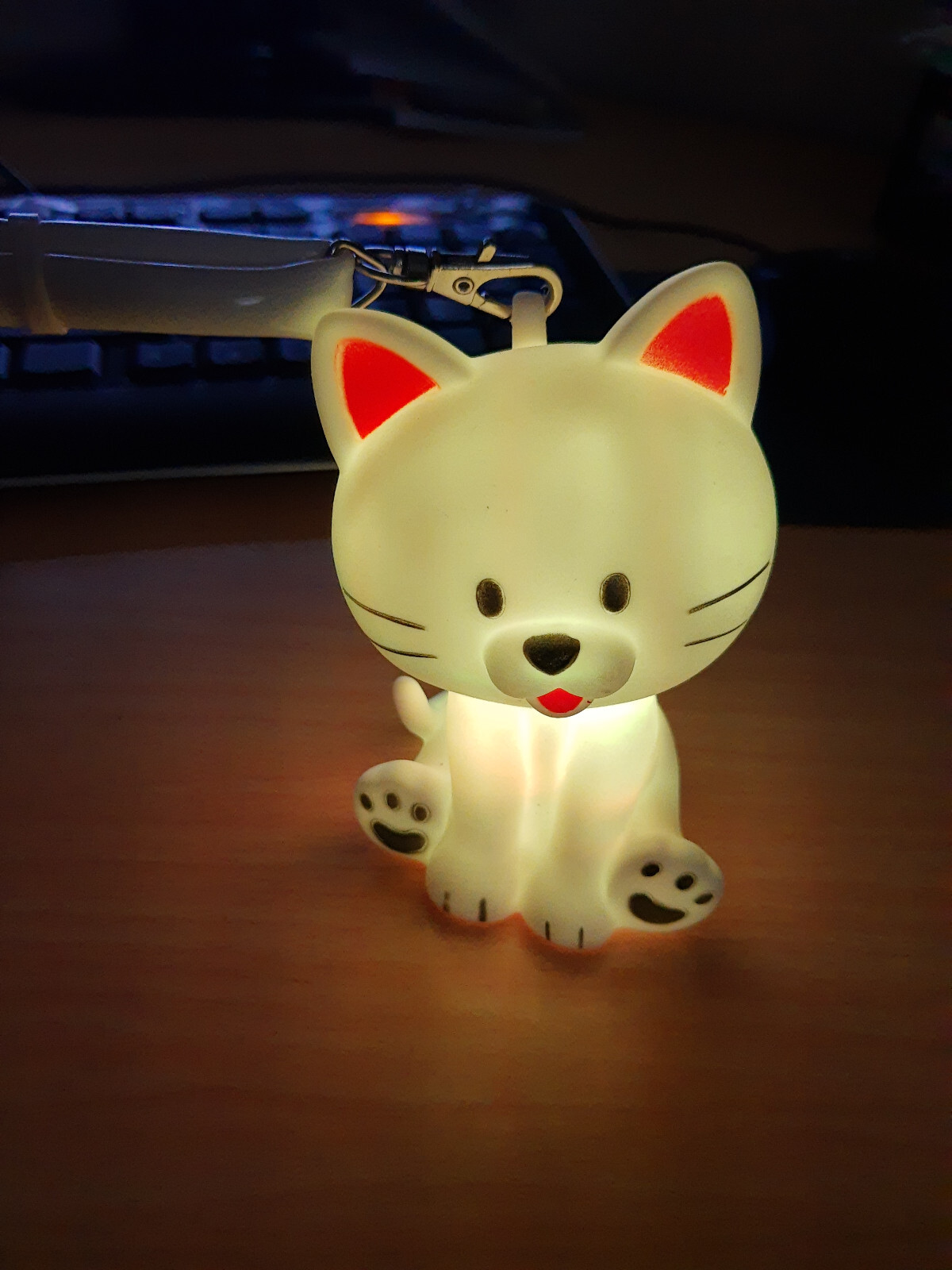Concert WHITE CAT Multi-Function GLOW Necklace for Adults OR Kids! AWESOME FUN!