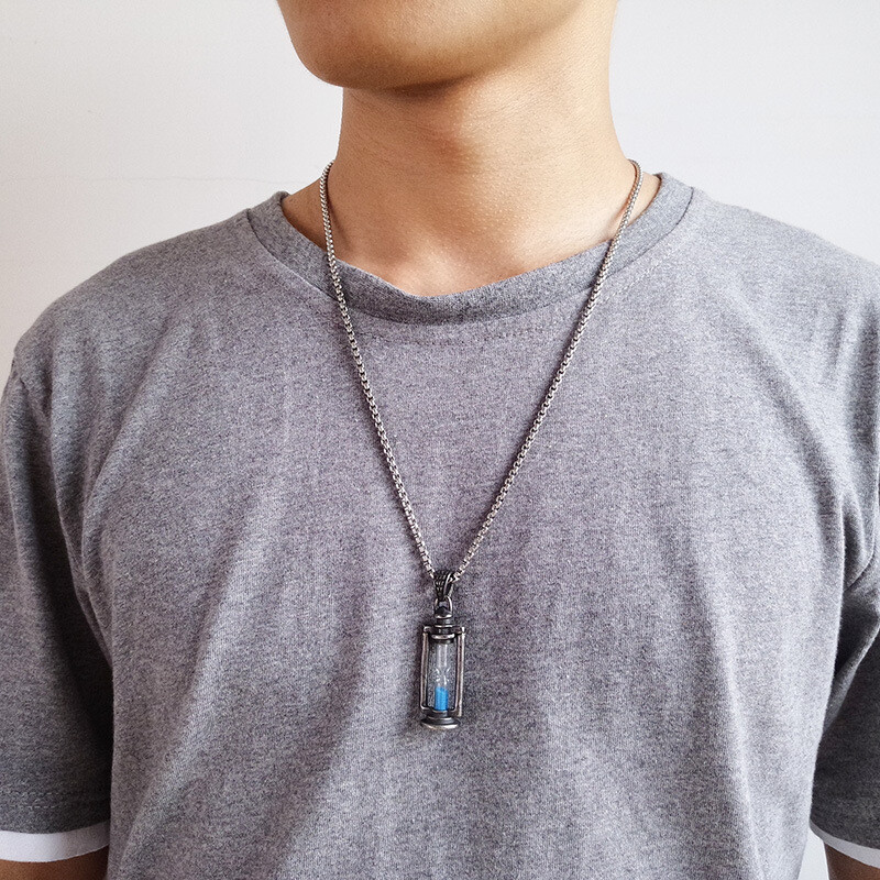 60 CM Titanium Steel Black Retro Hourglass Pendant Fashion Trend Men’s Necklace