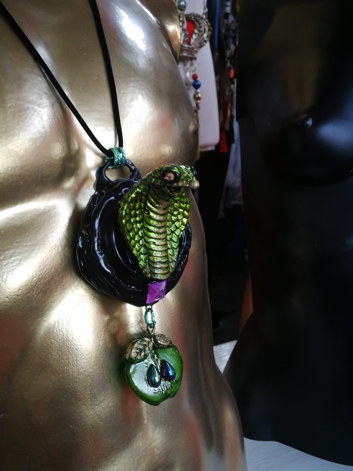 Magic Talisman Jewelry Necklace Amulet Pendant Snake Apple Paradise Luxury Jewel