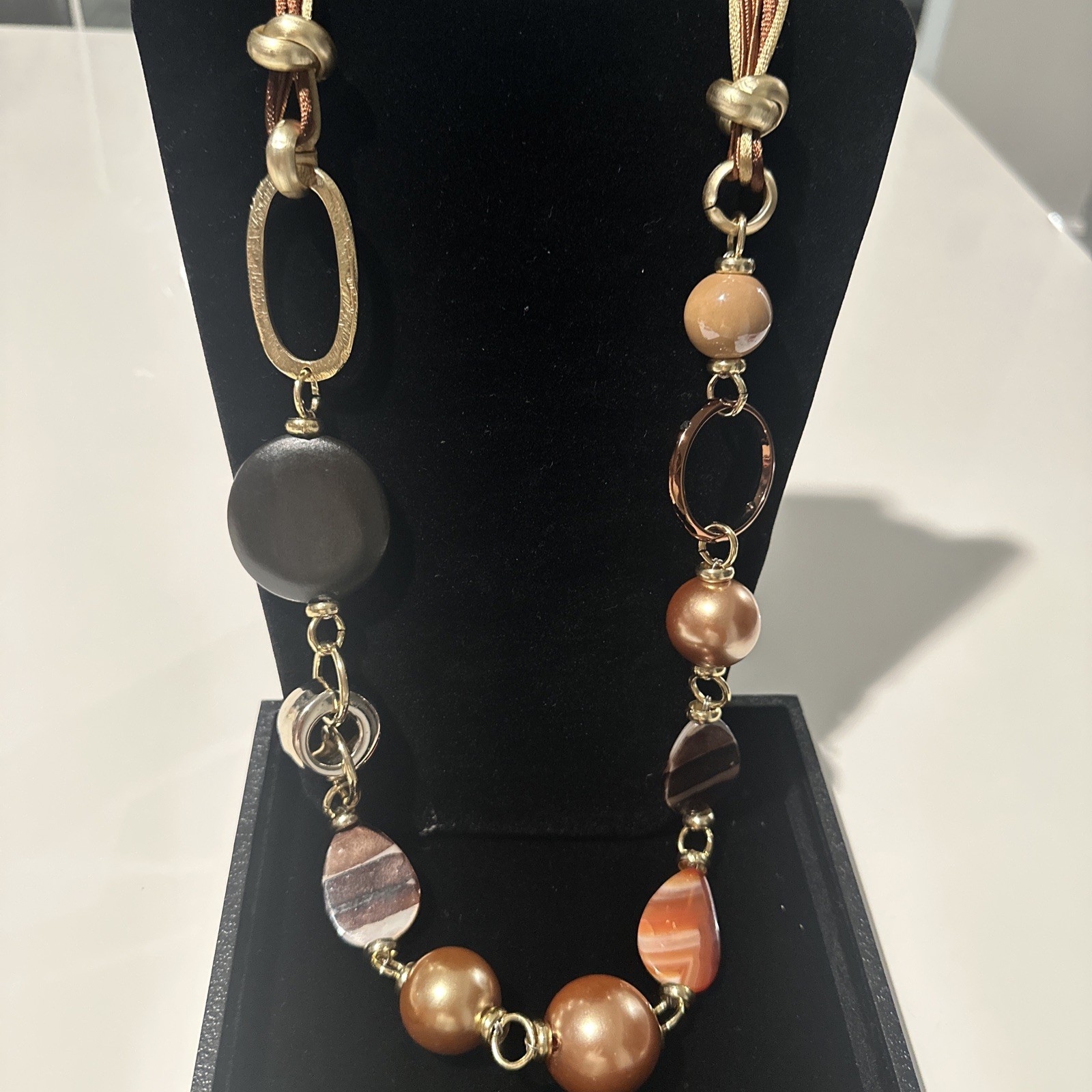 RARE – DIM Italy Handmade Necklace – Peach Pearls- Silver Links – Gold Rings