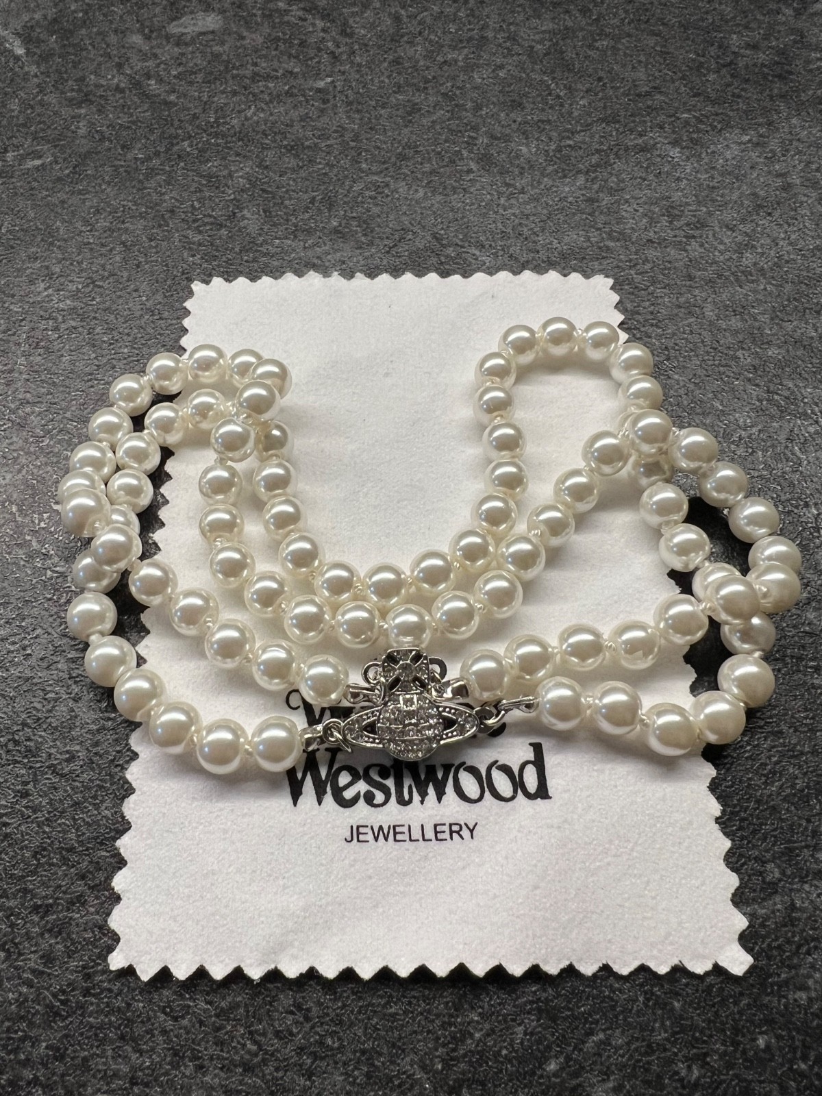 vivienne westwood necklace