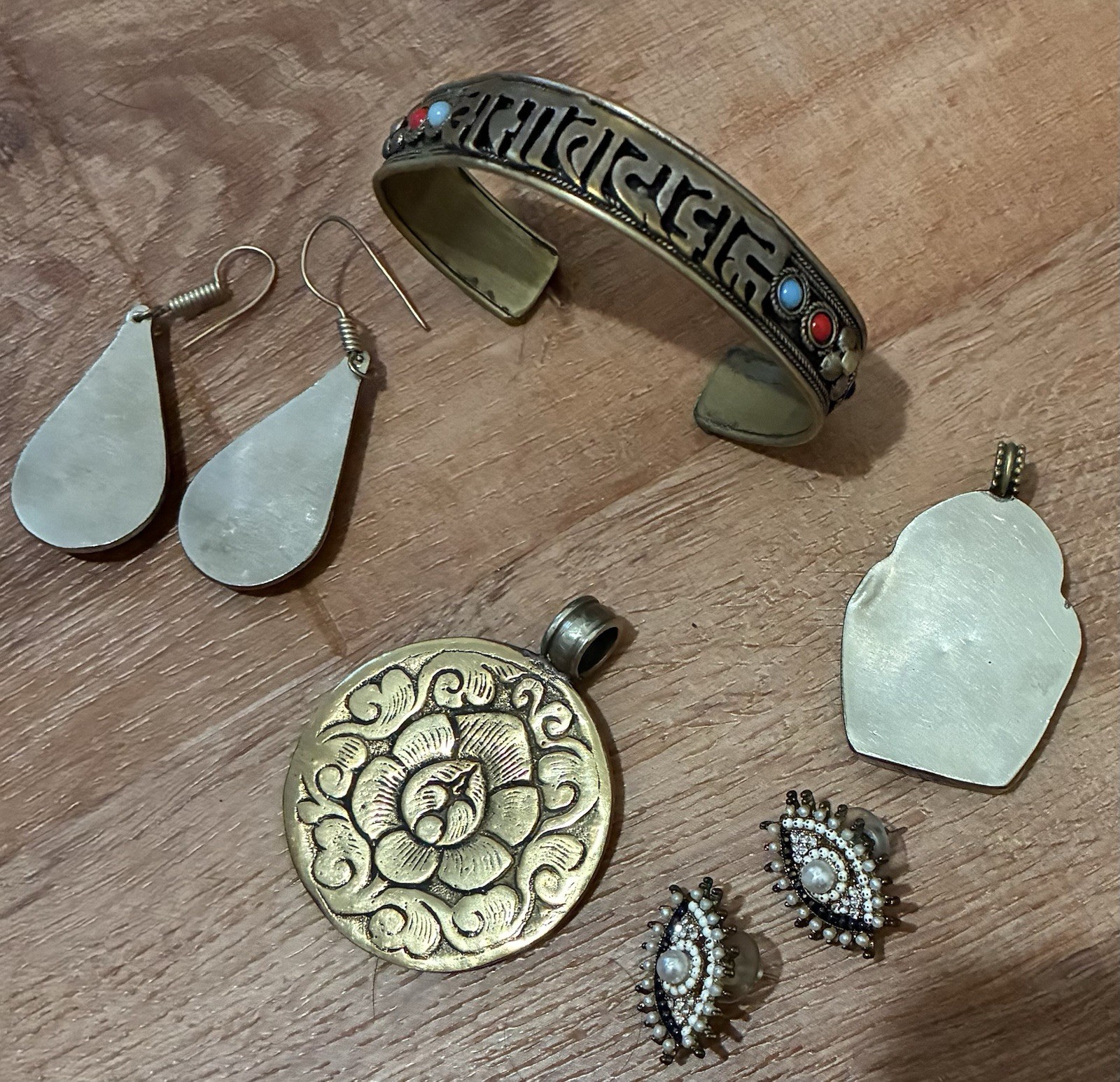 Buddha Pendants bracelet earrings from Nepal Handmade Jewelry Lot of 5